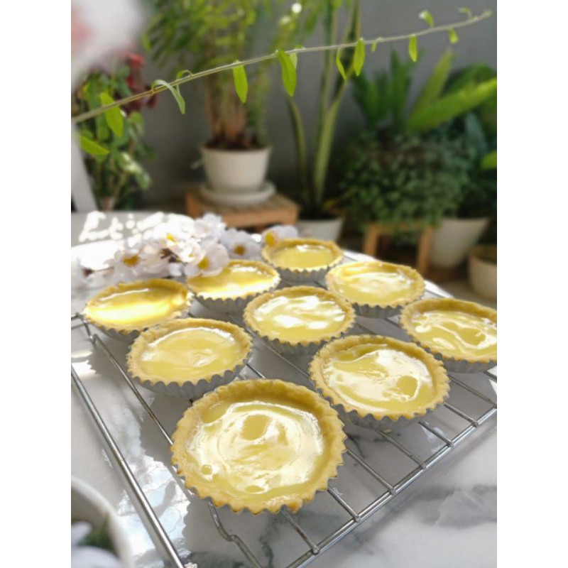 

Pie Susu isi 10 Pcs Asli Pontianak Egg Tart Pai Sus Pei Enakkk Fresh Halal Dan Tanpa Pengawet