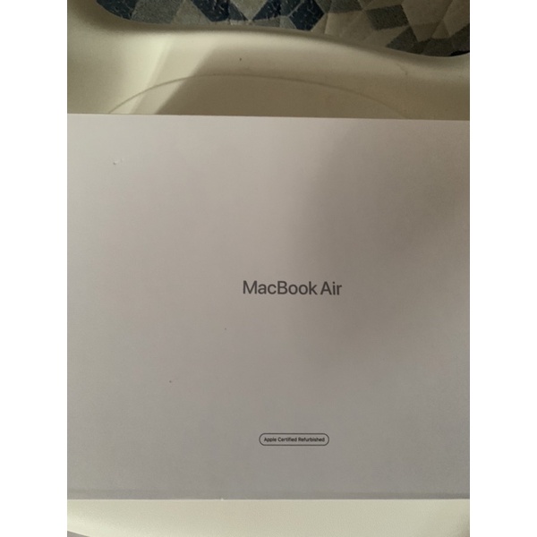 Macbook air M1 2020 8/256 13lnch CPO Space Gray