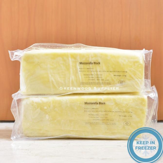

Dairy Partners Mozzarella Cheese Block - 1KG