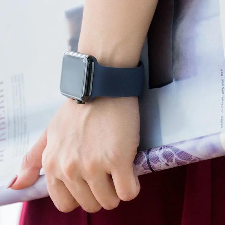 ㅰ Soft Strap Smartwatch for iWatch Series 7 6 SE 5 4 3 2 44 mm 40mm 42mm 38mm Watchband Sport Z36/DT