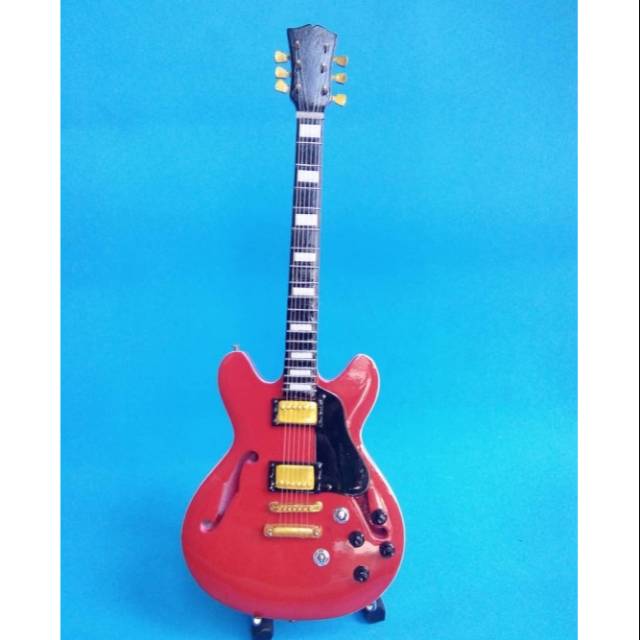 Miniatur Gitar Gibson ES 335 Bigsby Red Hollybody