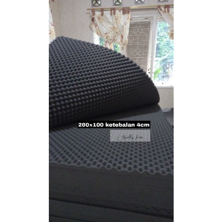 Busa peredam suara ruangan Acoustic model telur ukuran 200×100×4cm (1 paket 10 Lembar)