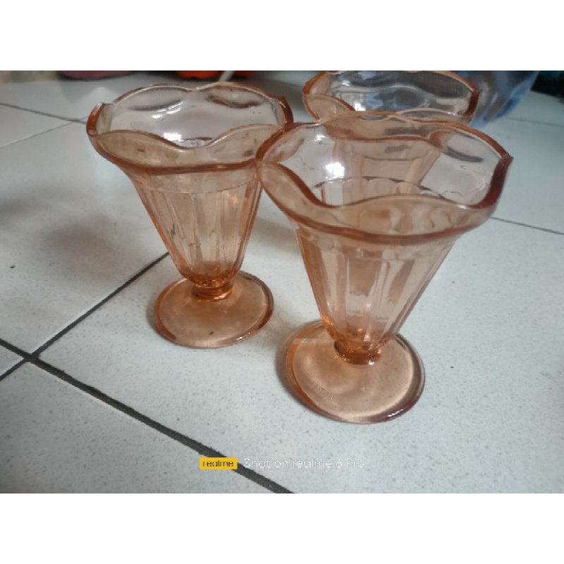 

GELAS ICE CREAM 1 SET 3 PCS NEW