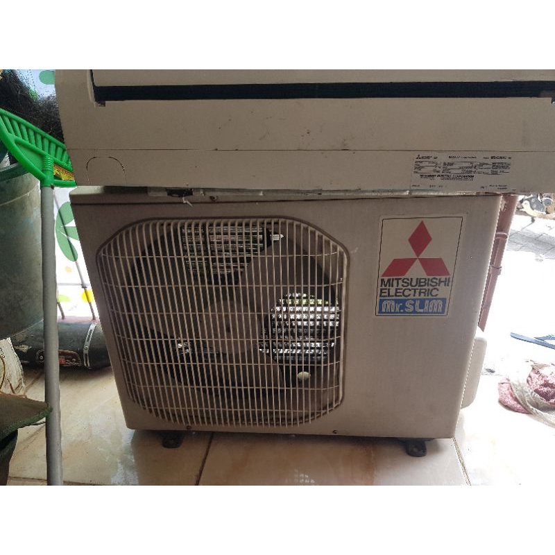 Outdoor AC Bekas bergaransi+Pasang