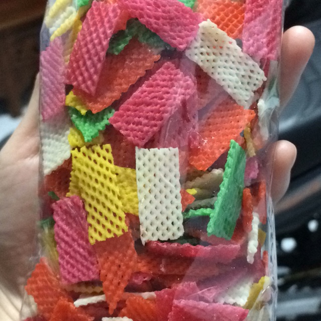 

Kerupuk taro warna