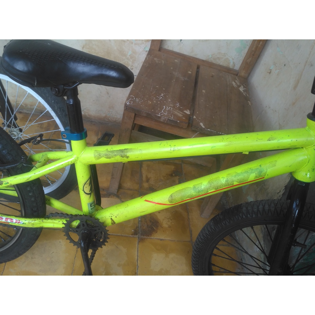 Sepeda BMX GIANT Bekas ukuran 20