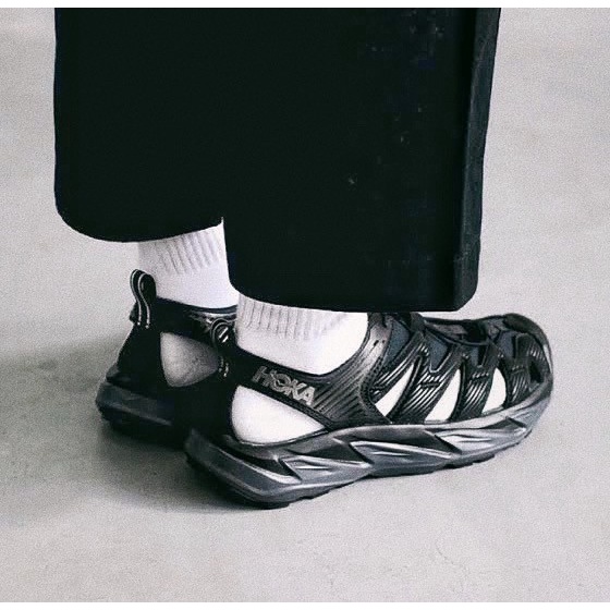 Original Hoka one one m hopara black sandals