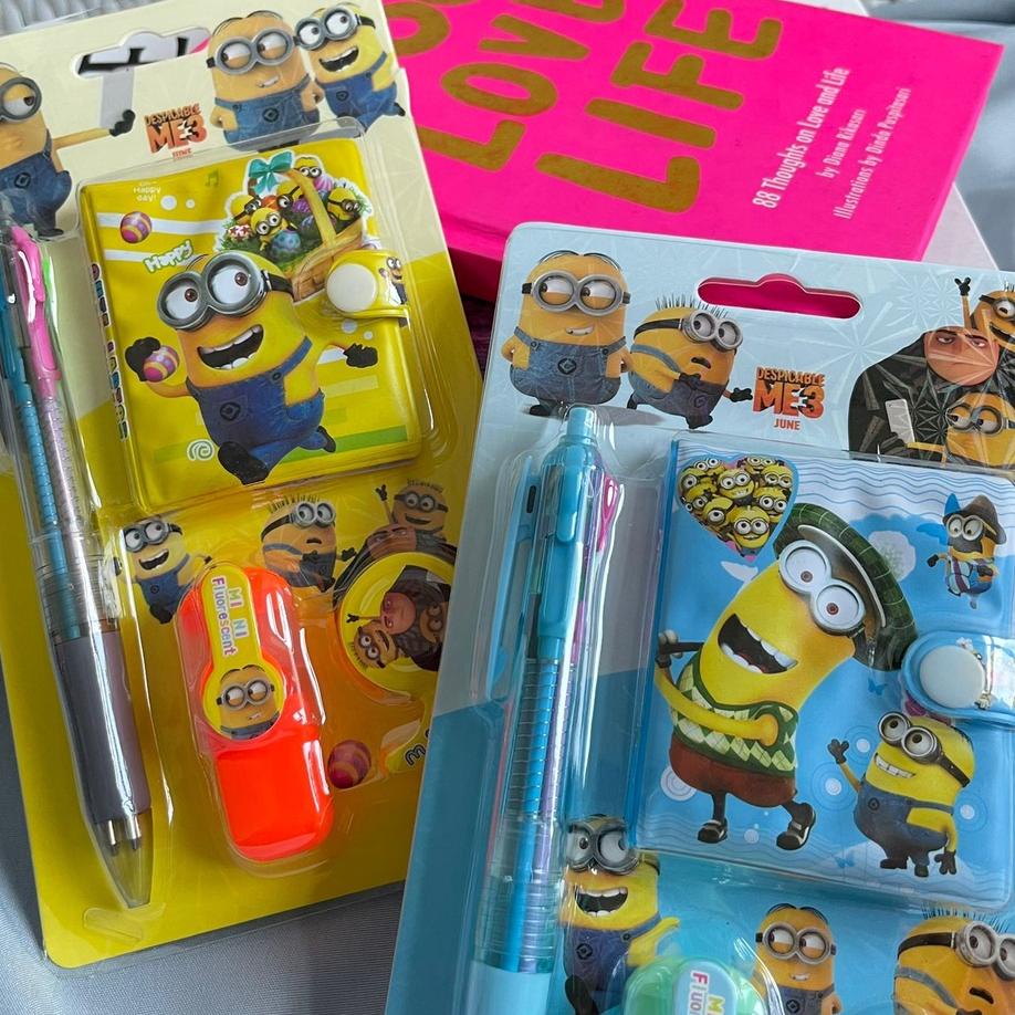 

➡️Ready Paket Alat Tulis 4 IN 1 Karakter Minions Lucu Set Alat Tulis Imut Bisa COD