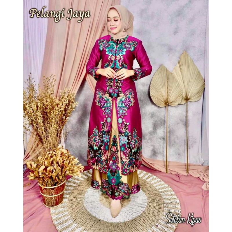 KEBAYA TAPETA KOMBINASI BORDIR/KEBAYA PESTA/KEBAYA MODERN