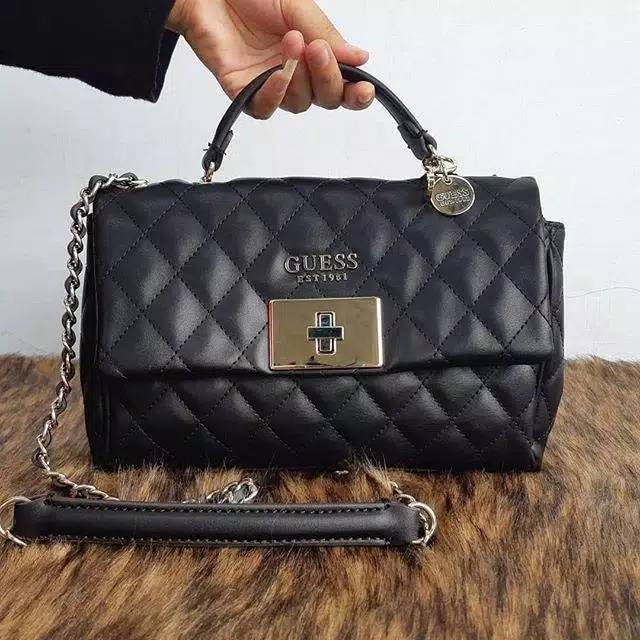 Guess sweetcandy reversible shoulder bag tas ori 2019