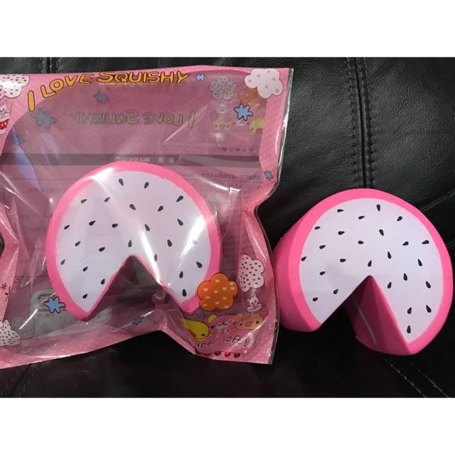 SQUISHY DRAGON FRUIT