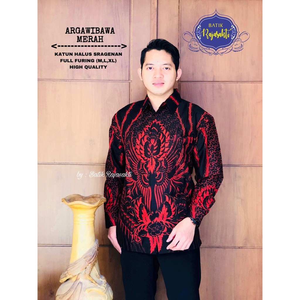 ARGAWIBAWA MERAH RAJASAKTI KEMEJA BATIK SOLO PRIA LENGAN PANJANG PENDEK LAPIS FURING ATASAN PREMIUM MODERN KATUN HALUS MACAN KUNING MALIK 2 UGRAHA PUSARAN BIRU MERAK CILIK PAMUNGKAS PANJANG DARMARENDRA BABON ANGKREM GREY 2 HANANGKARA EMAS PEKSI BIRU UKAIL