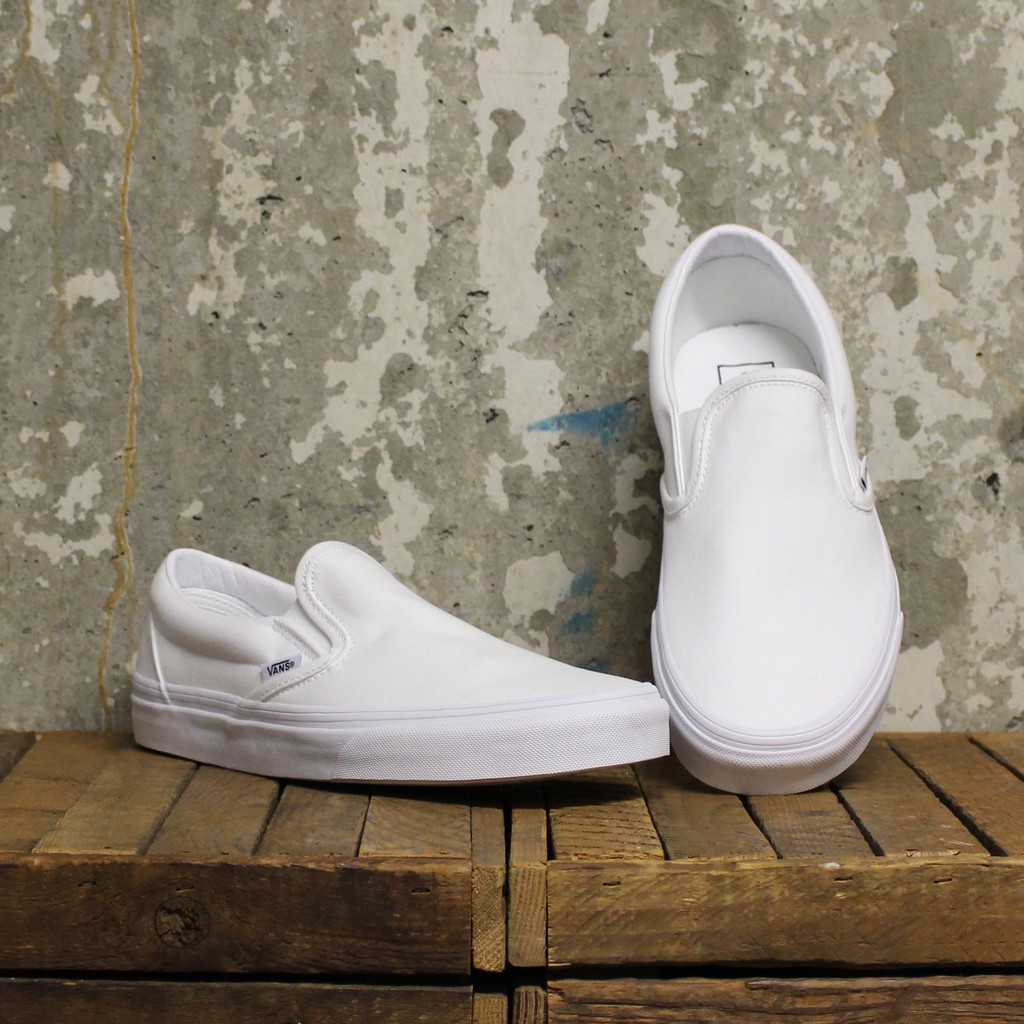 slip on true white