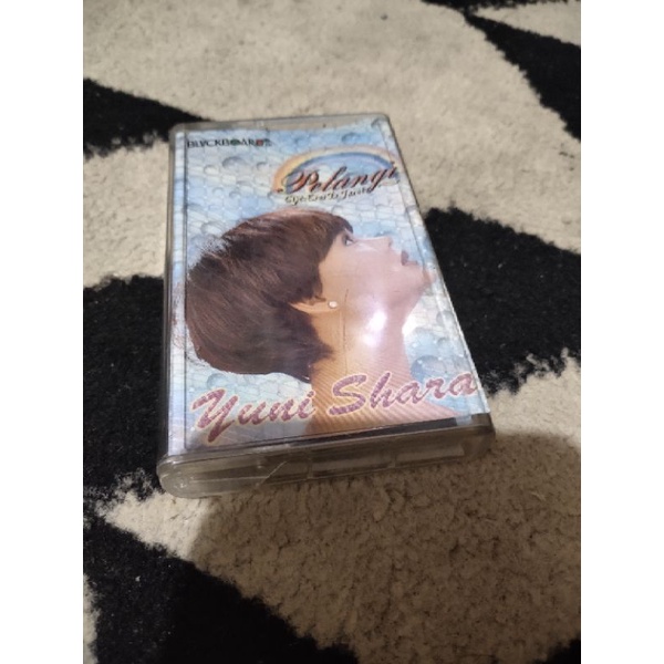 kaset pita yuni shara / pelangi