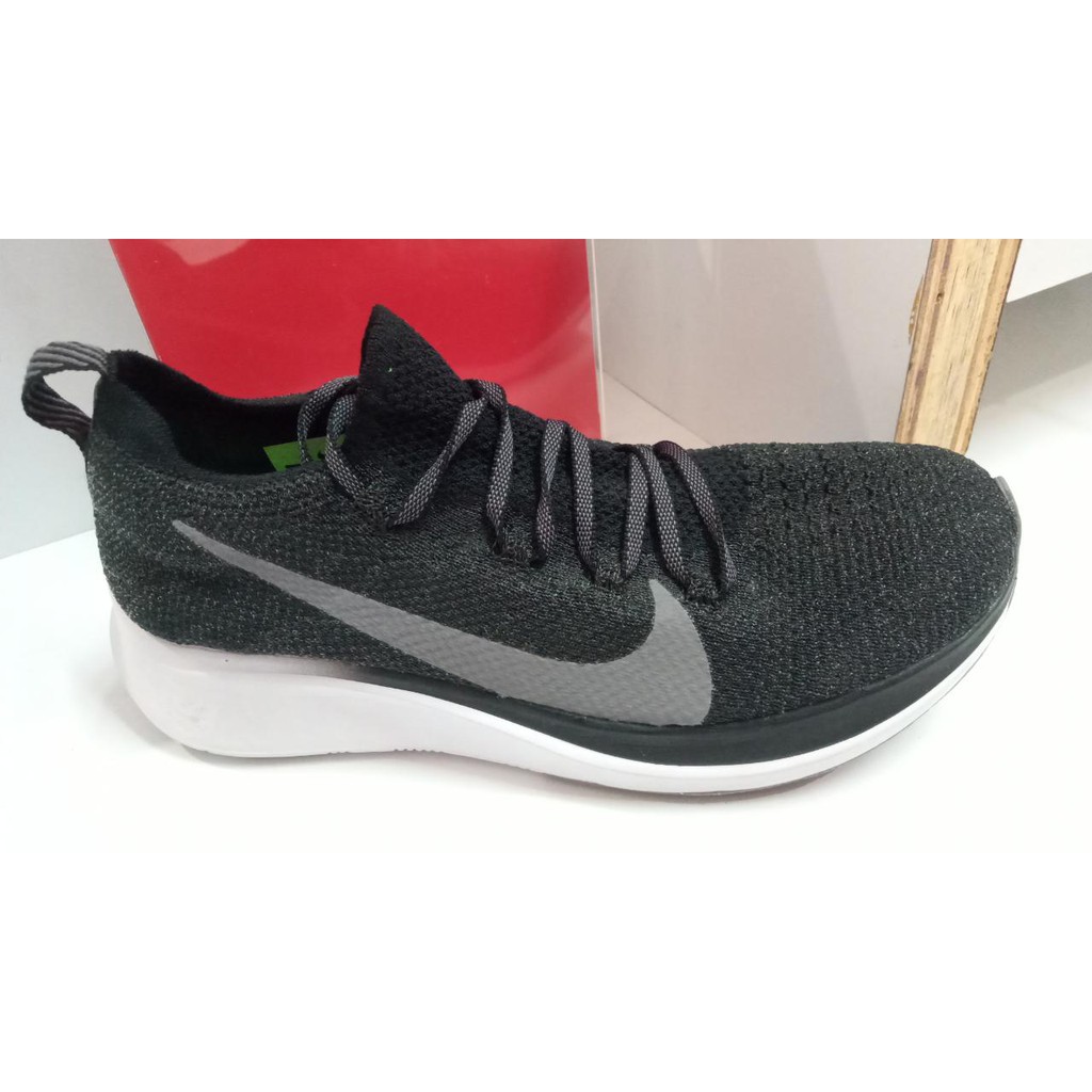 Nike Zoom Fly Flyknit Original BNIB