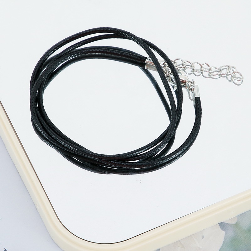 Kalung tali liontin lanyard liontin kulit tali pria dan wanita hitam tali merah Korea fashion lilin