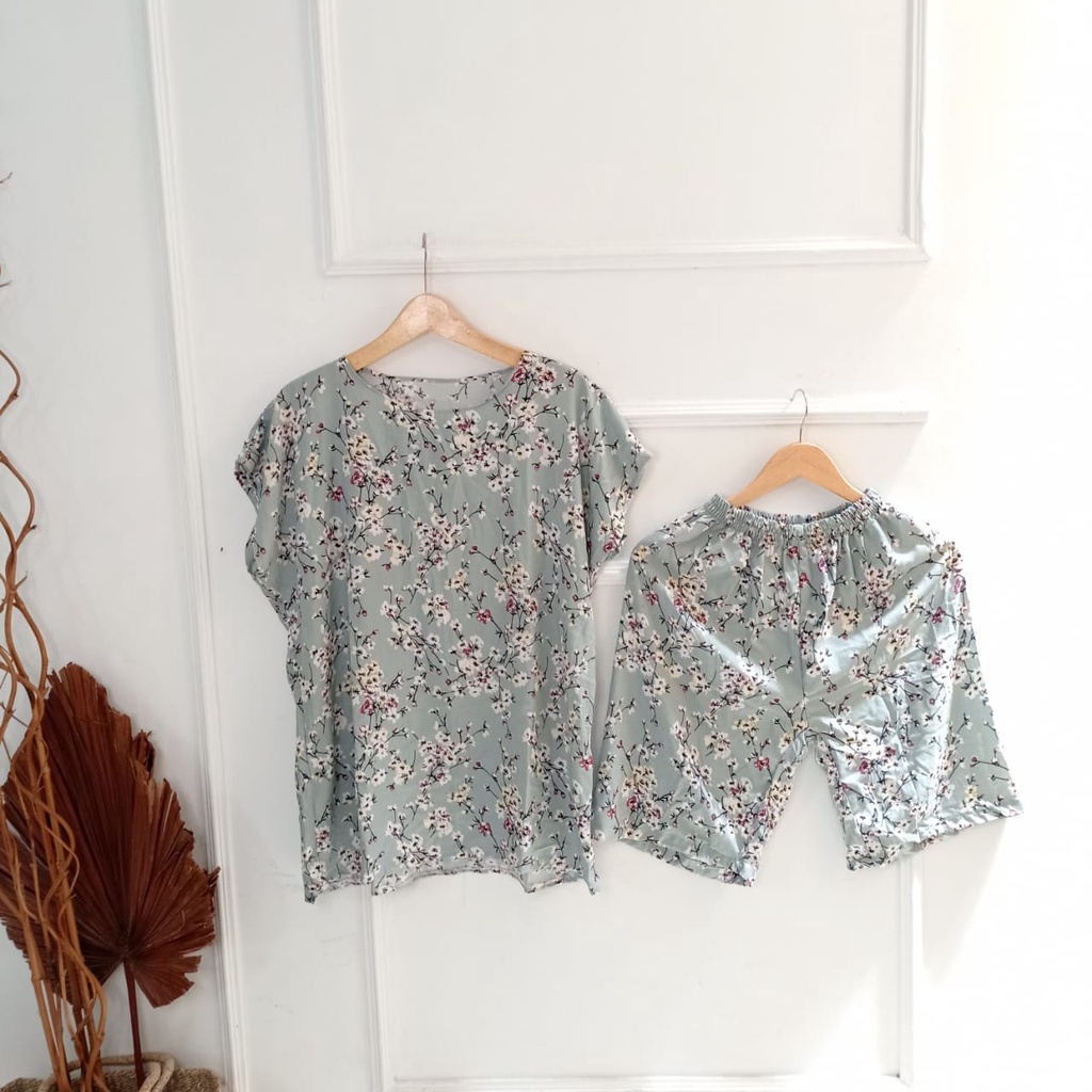 baju tidur wanita celana pendek - setcel rayon polos murah - setelan pendek wanita jumbo ld 120 - one set rayon jumbo lengan pendek-Leica jasmine