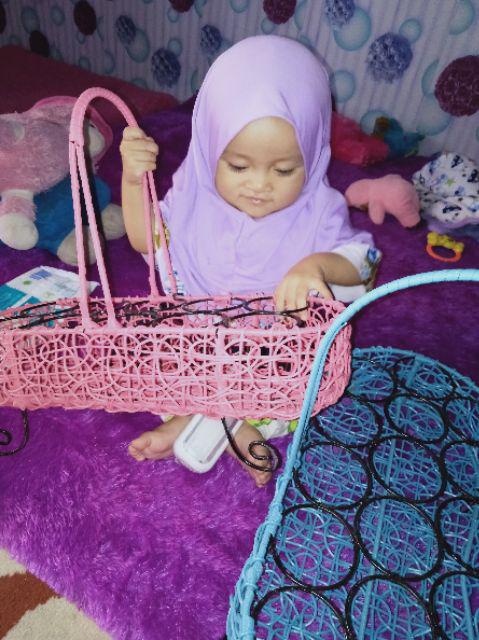 Keranjang Aqua 10 Cup Model Oval Bertangkai - Keranjang Aqua Rotan Sintetis 10 Skat Pake Jinjingan