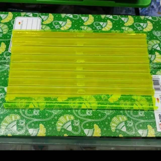 

Akrilik stabilo pajangan tempat kartu perdana besar
