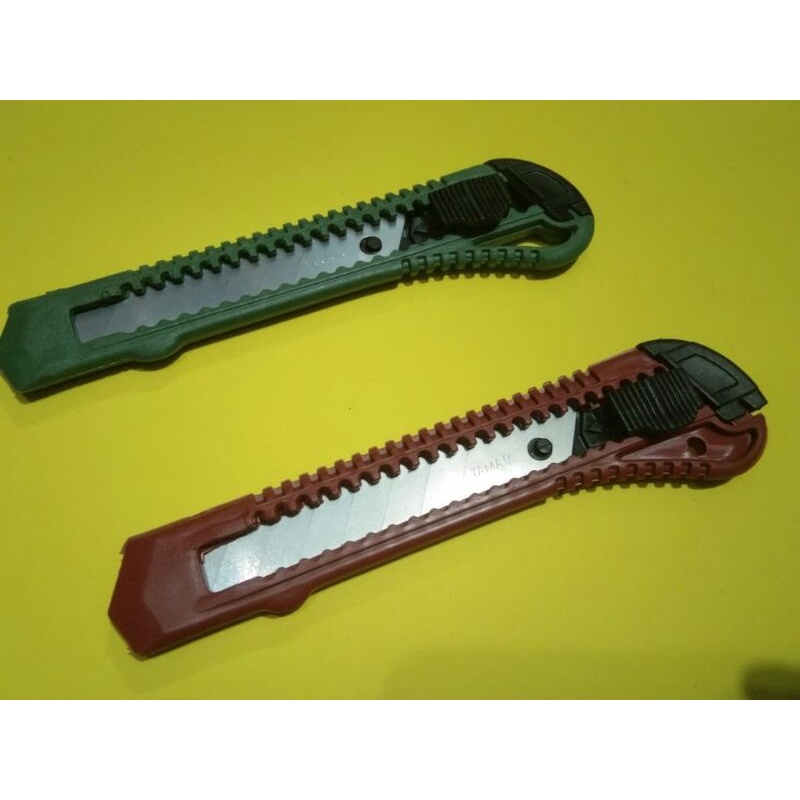 

Pisau Cutter besar L500 Yamata