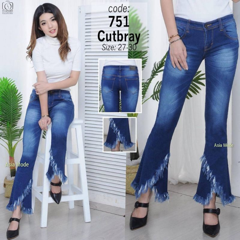 celana jeans wanita/celana cutbray rawis wanita/celana jeans cutbray rawis wanita/celana jeans cutbray