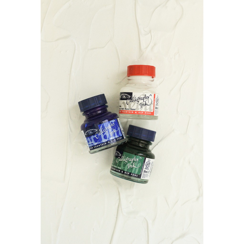 

Winsor Newton Calligraphy Ink 30ml Tinta Kaligrafi Tinta Akrilik