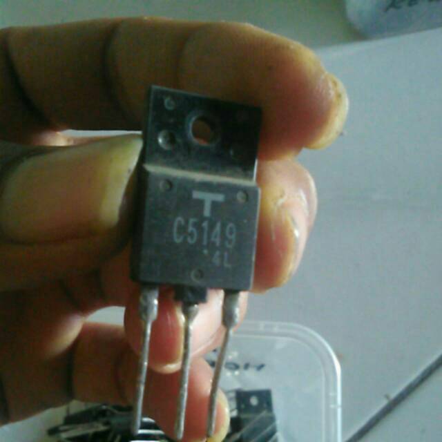 Tr transistor horisontal cabutan monitor