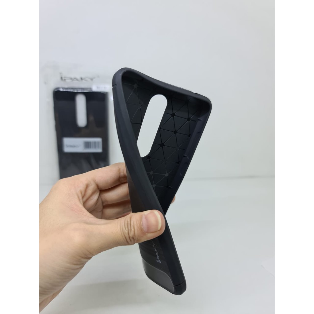 iPaky Carbon Nokia 3.1 Plus 6.0&quot; Slim Fit Carbon Soft Case NOKIA X3 Fiber Multi Carbon ANTI MELAR