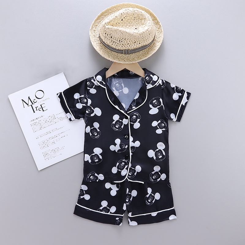 Setelan Piyama Model  Kemeja  Lengan Pendek Celana Print  Setelan Piyama Model  Kemeja  Lengan Pendek Celana Print