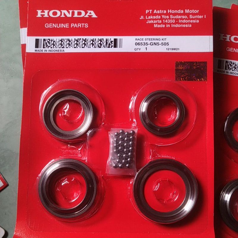 RACE STREERING KIT (KONES) BEAT, VARIO, SCOOPY, GTR 150, SUPRA X 125.  06535-GN5-505 ORIGINAL AHM