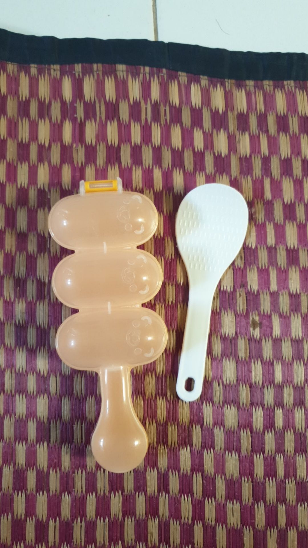 Cetakan Nasi Pembuat Sushi Bola Nasi Free Centong Nasi Mini Alat Pembuat Bola Nasi