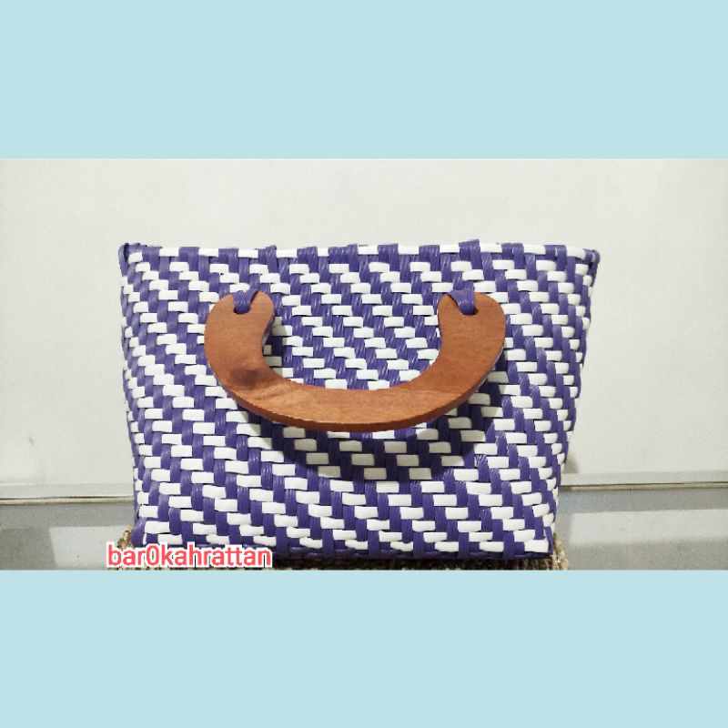 Tas Wanita Rotan Sintetis