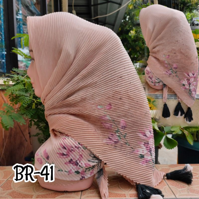 SEGIEMPAT PLISKET MOTIF JAMBUL BRANDED / JILBAB SEGIEMPAT PLISKET / SEGIEMPAT PLISKET / SEGIEMPAT VOAL / JILBAB JAMBUL-BR-41