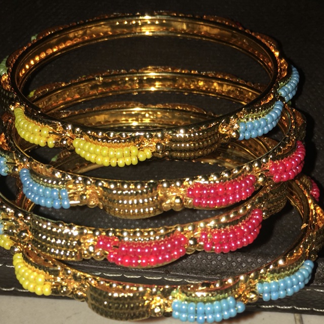 Gelang india warna warni