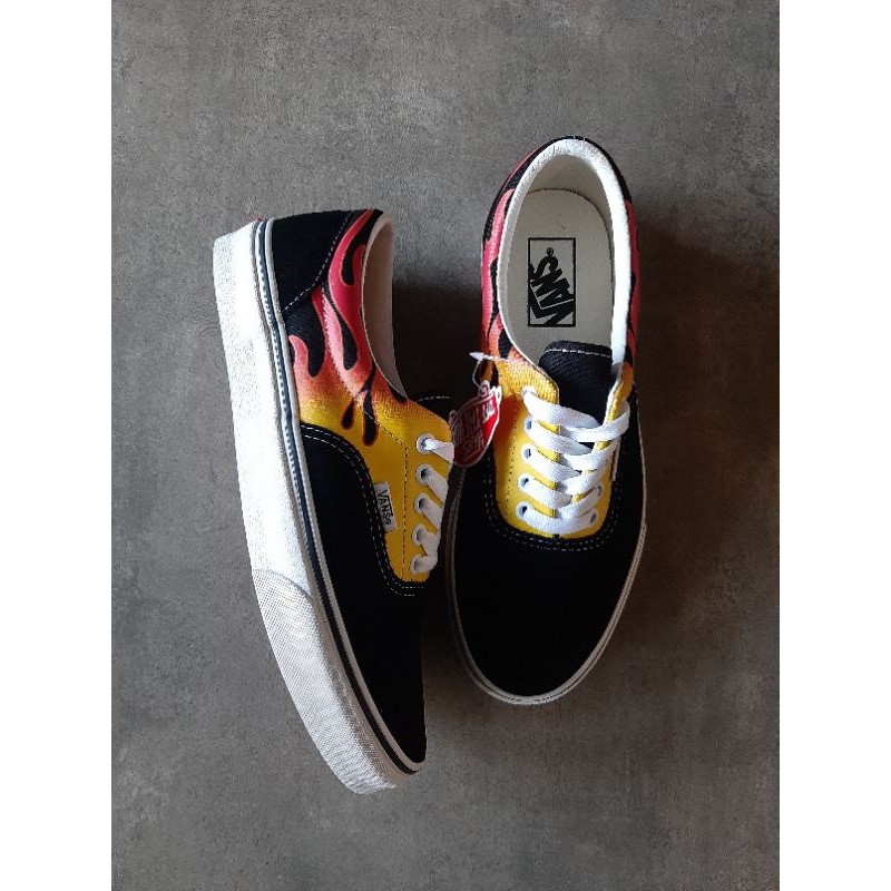 Vans Era Flame Black True White
