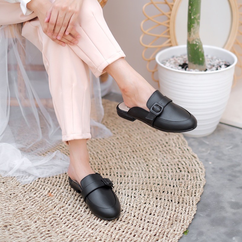 CATLYN MULES - Sepatu wanita / Mules wanita