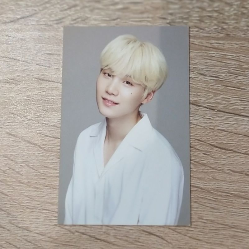 PHOTOCARD SUGA BTS × VT COSMETICS OFFICIAL