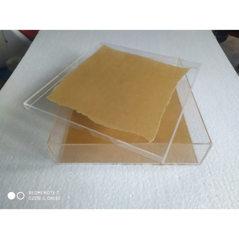 

kotak hampers 20x20x5cm