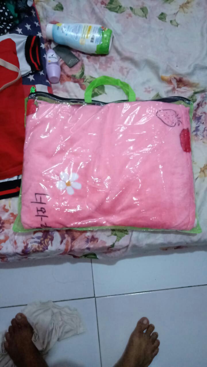 Selimut Dewasa Super Lembut Tebal Ukuran 180x200 List Motif Baru