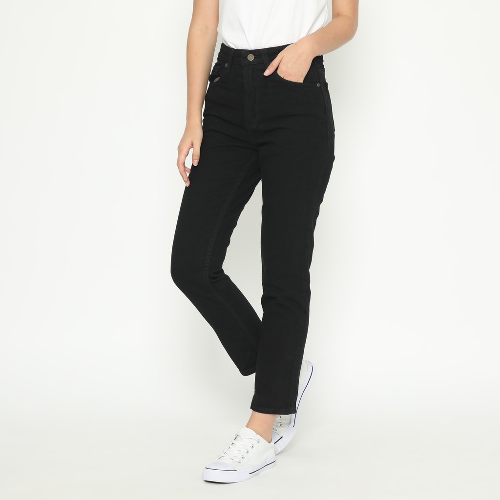 CELANA PANJANG JEANS WANITA  / CELANA BOYFRIEND WANITA / CELANA BOYFRIEND JEANS BLACK