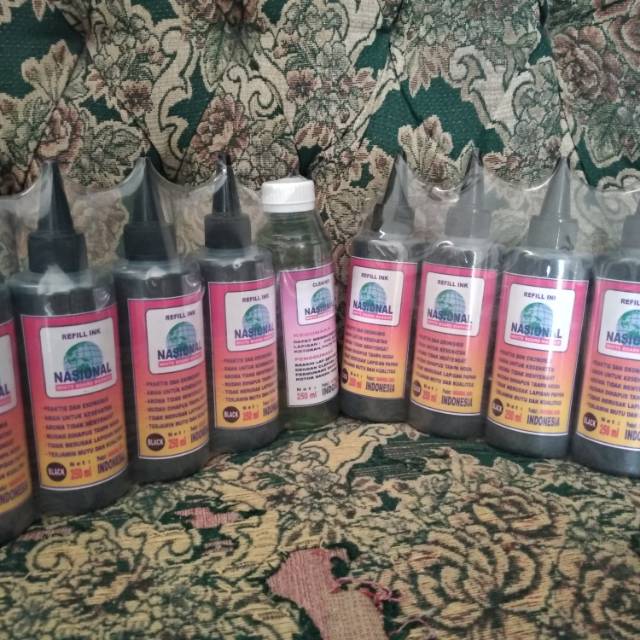 

Tinta refil spidol Nasional