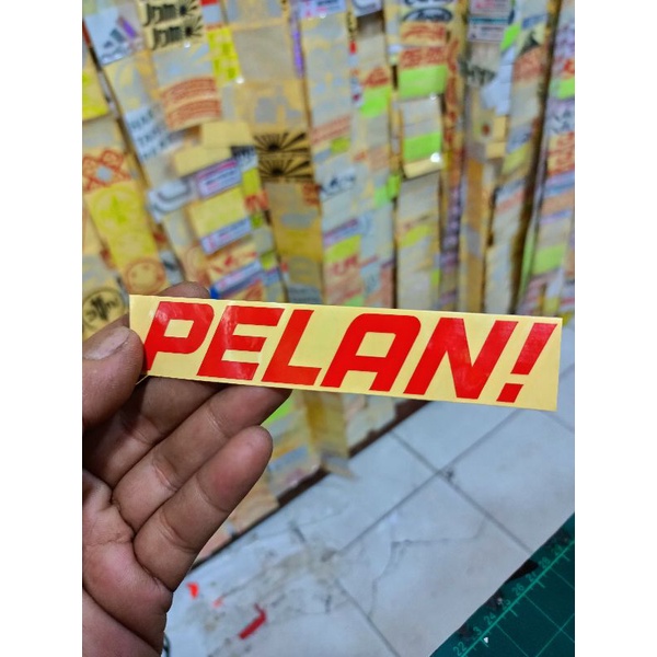 cutting sticker pelan!