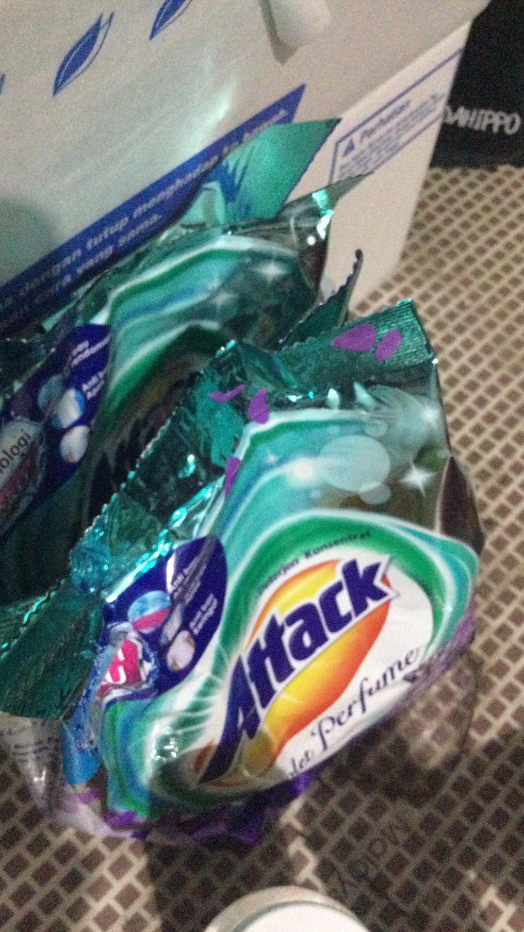 Attack Deterjen Bubuk 800gr Hygiene Protc/violet Parfume/plus Softener Sabun (no.120)