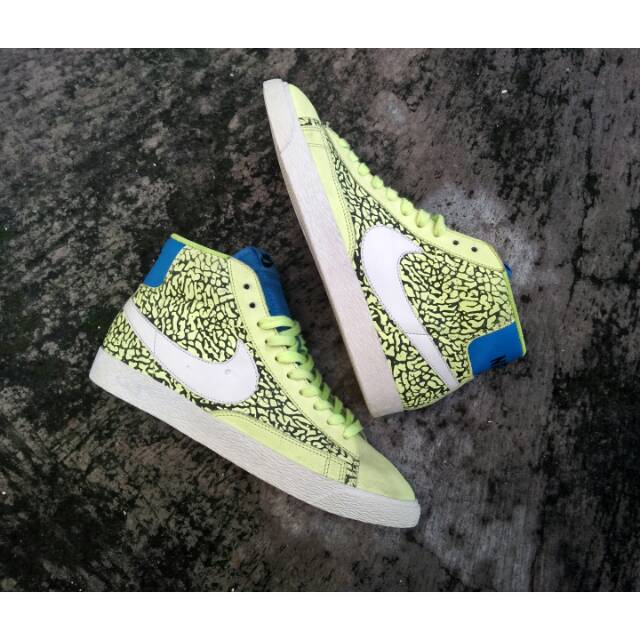 Nike Blazer