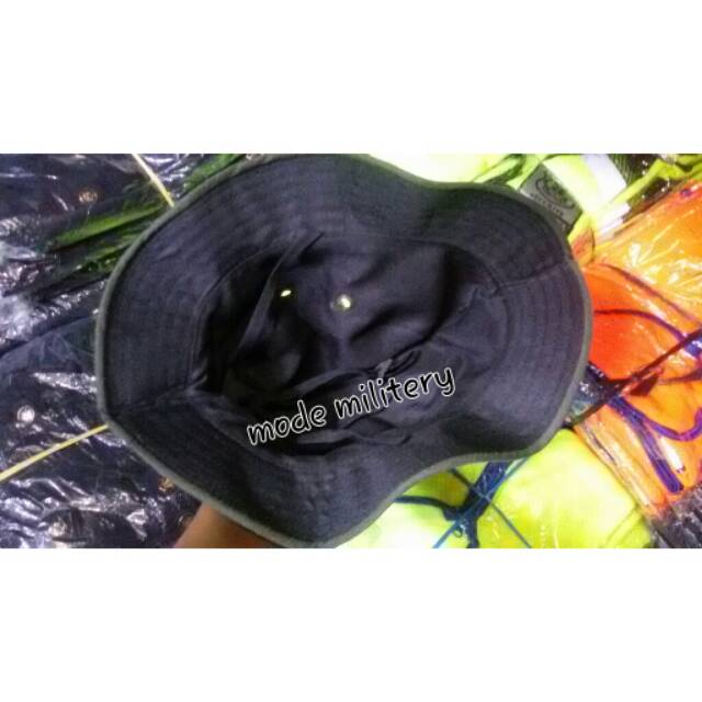 Topi rimba hijau