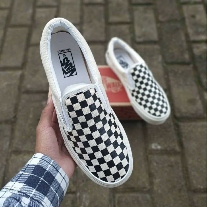 BERKUALITAS!! SEPATU VANS SLIP ON CHECKER BOARD PREMIUM