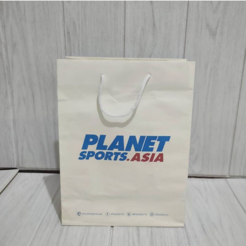 paperbag planet sports asia small ori / paper bag planet sports