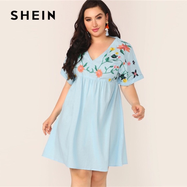 PRELOVED SHEIN Plus Size Blue V Neck Flower Embroidered Tunic Dress