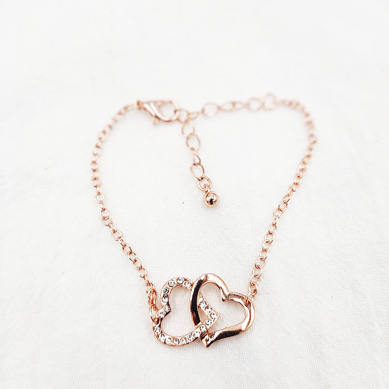 Gelang Desain Hati Ganda Aksen Berlian Warna Rose Gold Dan Silver Gaya Korea