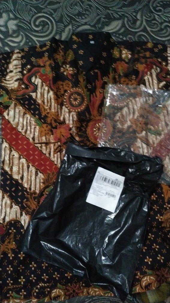 Radhit Kemeja Batik Pria Lengan Pendek Full Furing Bahan Katun Sragenan By Kanaya